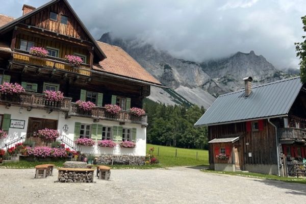 Bild für Jahresrückblick von Manuela Bletzer - Urlaub in der Ramsau - Bergretterhaus